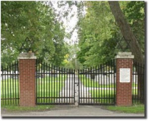 Gates to the Beth Israel Cemetery (Beth Israel website)